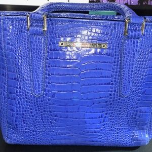 Lightly used Blue Brahmin Shoulder Bag